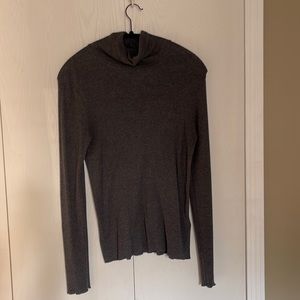 Women’s large charcoal turtleneck light sweater